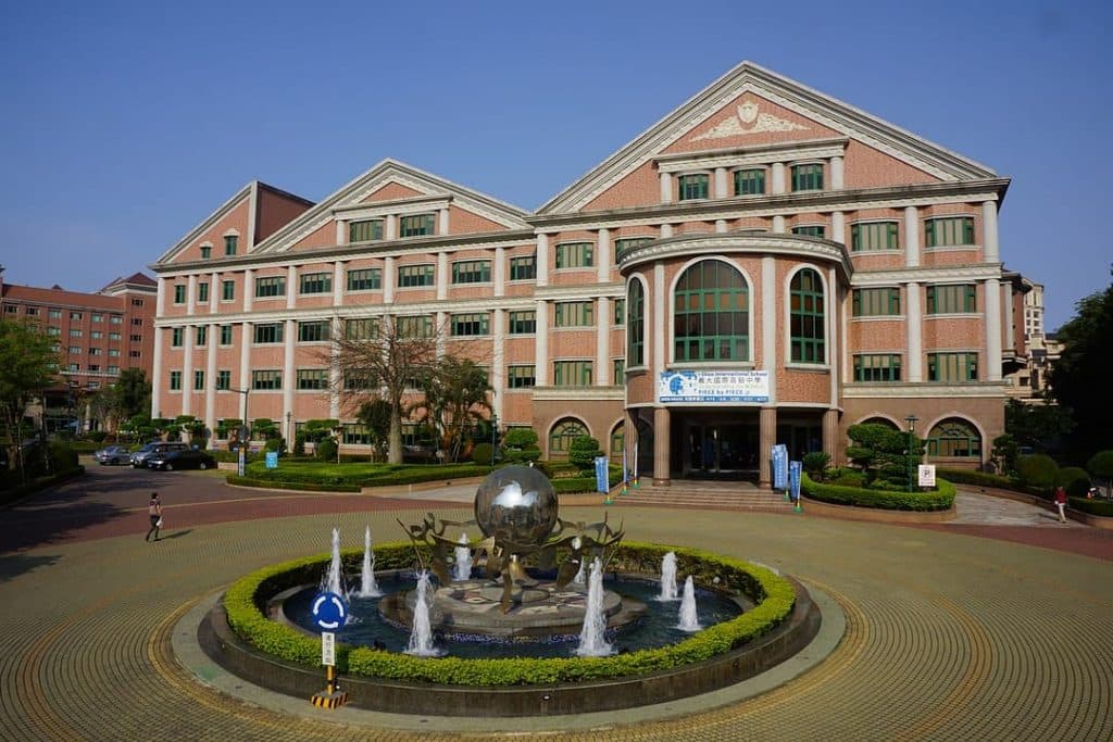 I-Shou University
